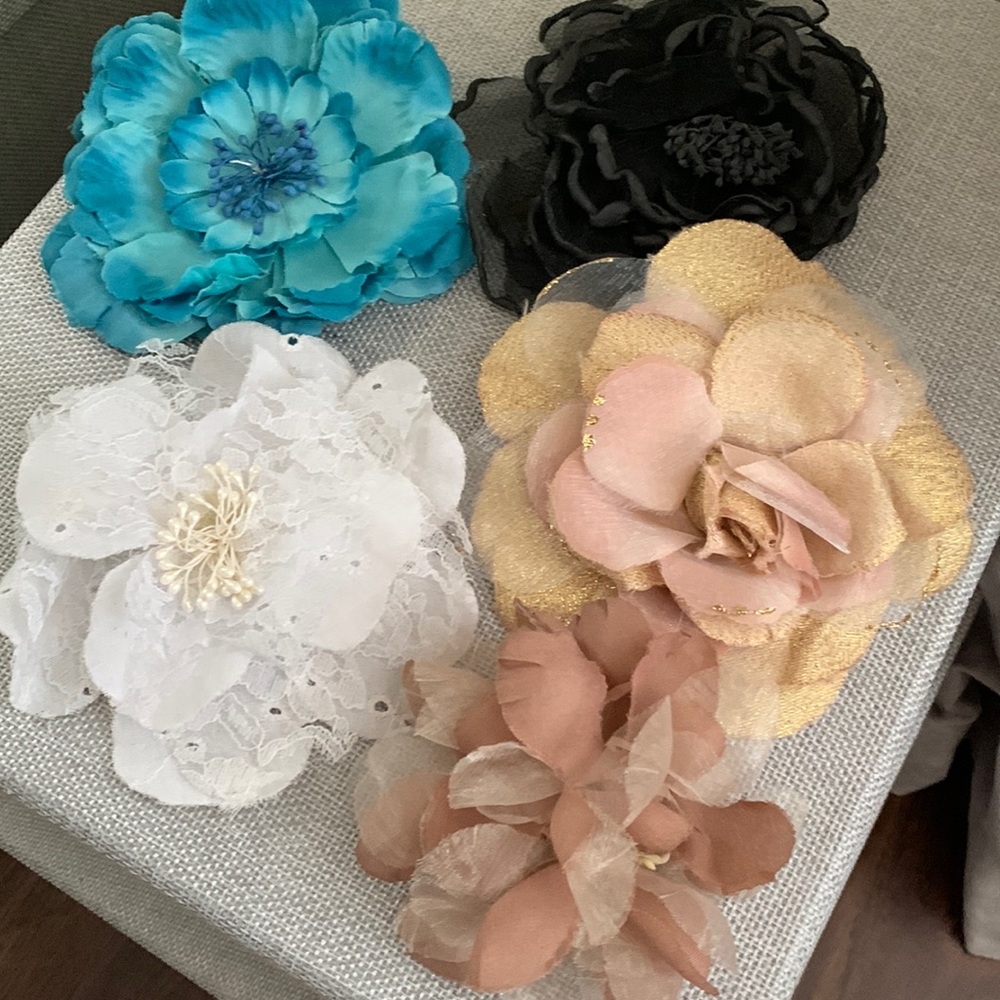 5️⃣pieces flowers pin🌸🌼🌺